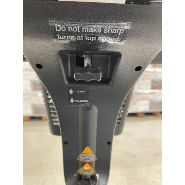 Peagus Nattergalen / Merits El-scooter Brugt